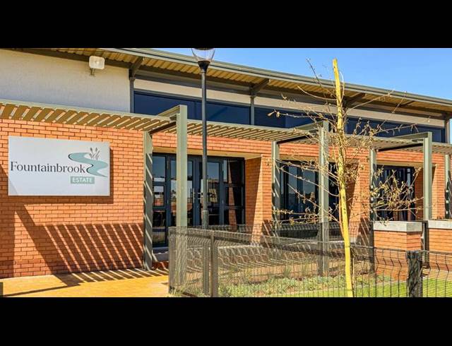 3 BEDROOM HOUSE FOR SALE IN FOUNTAINBROOK ESTATE